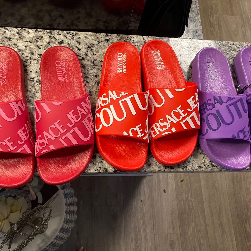 VERSACE SLIDES - Picture 3 of 3